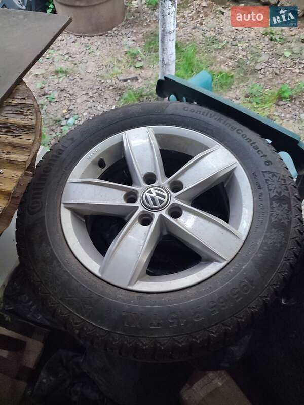 Хетчбек Volkswagen e-Golf 2014 в Мукачевому