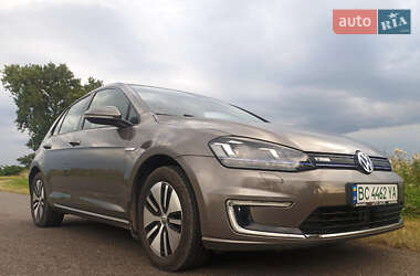 Хэтчбек Volkswagen e-Golf 2016 в Львове