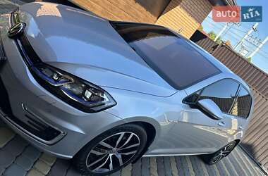 Хетчбек Volkswagen e-Golf 2018 в Вінниці