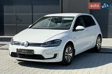 Хетчбек Volkswagen e-Golf 2017 в Городку