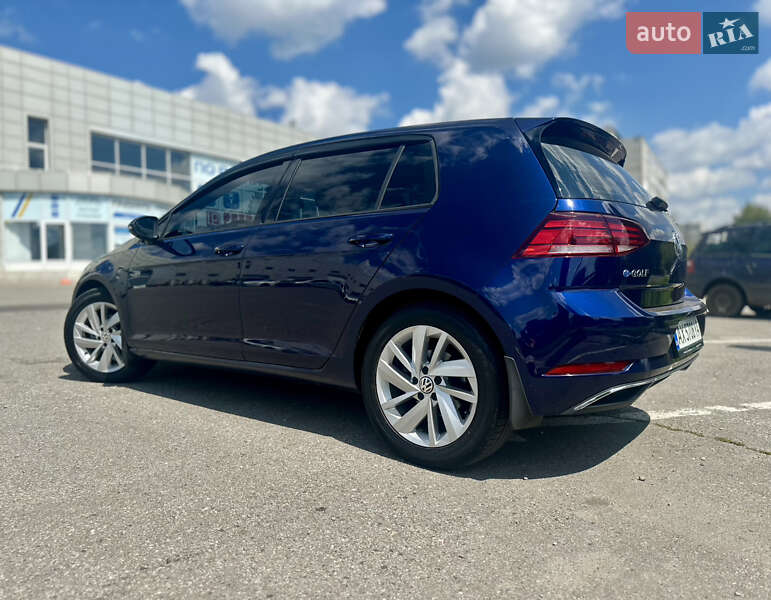 Хетчбек Volkswagen e-Golf 2019 в Харкові