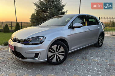 Хэтчбек Volkswagen e-Golf 2016 в Дрогобыче