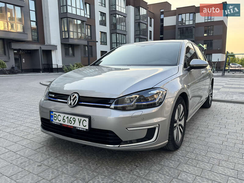 Volkswagen e-Golf 2017