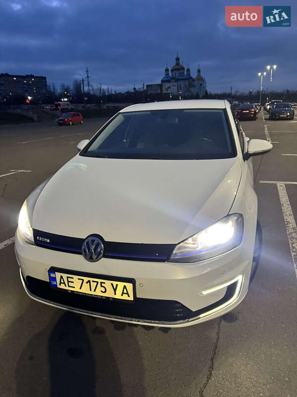 Хетчбек Volkswagen e-Golf 2014 в Кривому Розі