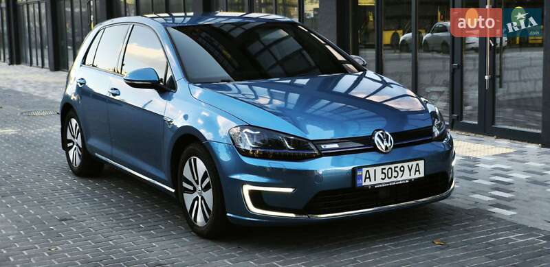 Volkswagen e-Golf 2016