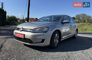 Хэтчбек Volkswagen e-Golf 2015 в Ровно