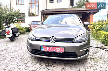 Хетчбек Volkswagen e-Golf 2014 в Києві