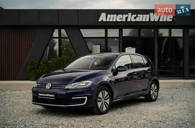 Хэтчбек Volkswagen e-Golf 2017 в Черновцах