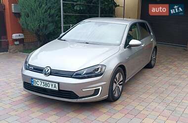 Хетчбек Volkswagen e-Golf 2014 в Львові
