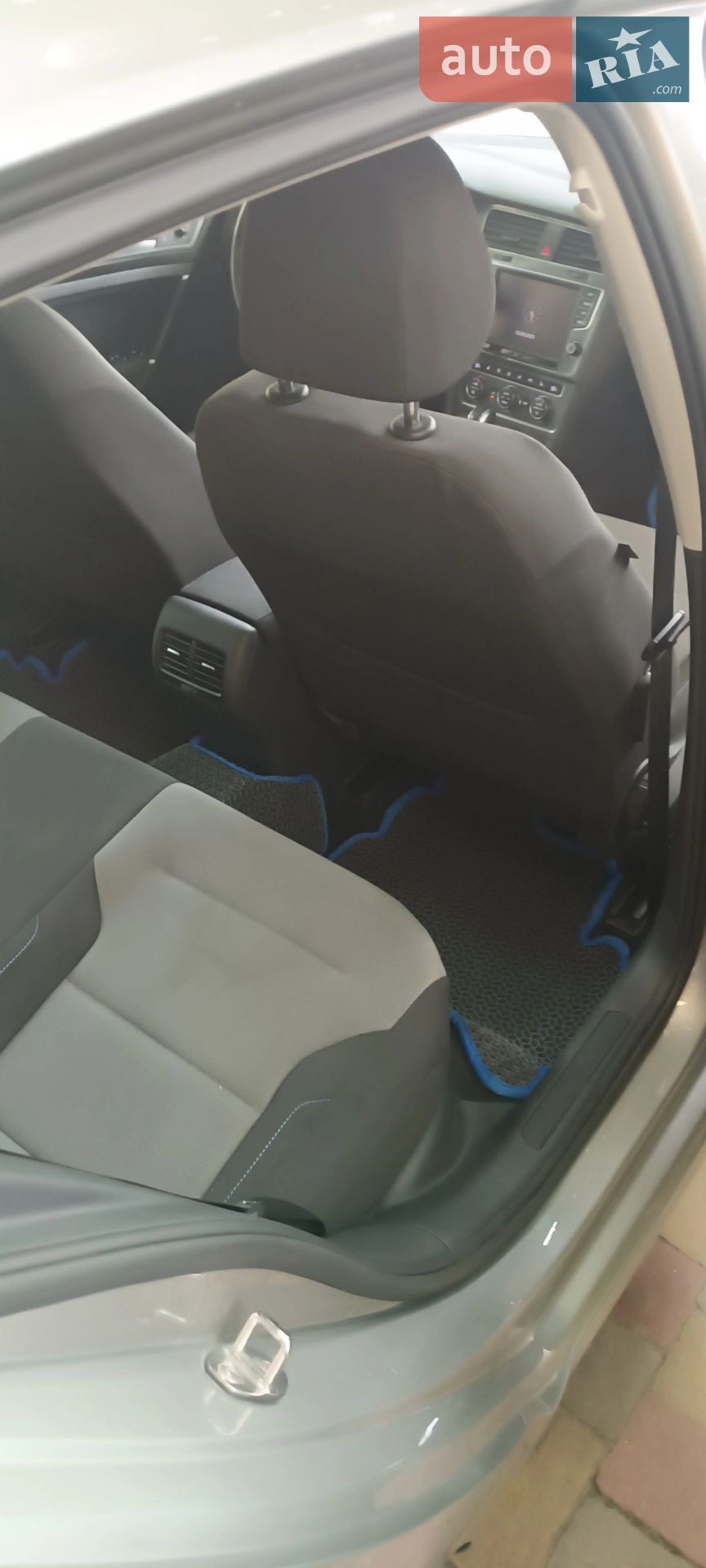 2014 Volkswagen Golf - мініатюра 17