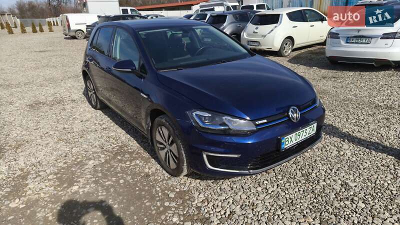 Хетчбек Volkswagen e-Golf 2017 в Кам'янець-Подільському фото 2 Хетчбек Volkswagen e-Golf 2017 в Кам'янець-Подільському