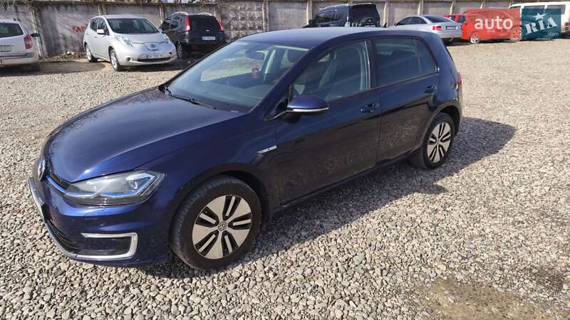 Хетчбек Volkswagen e-Golf 2017 в Кам'янець-Подільському фото 6 Хетчбек Volkswagen e-Golf 2017 в Кам'янець-Подільському