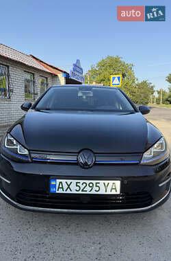 Хетчбек Volkswagen e-Golf 2014 в Харкові