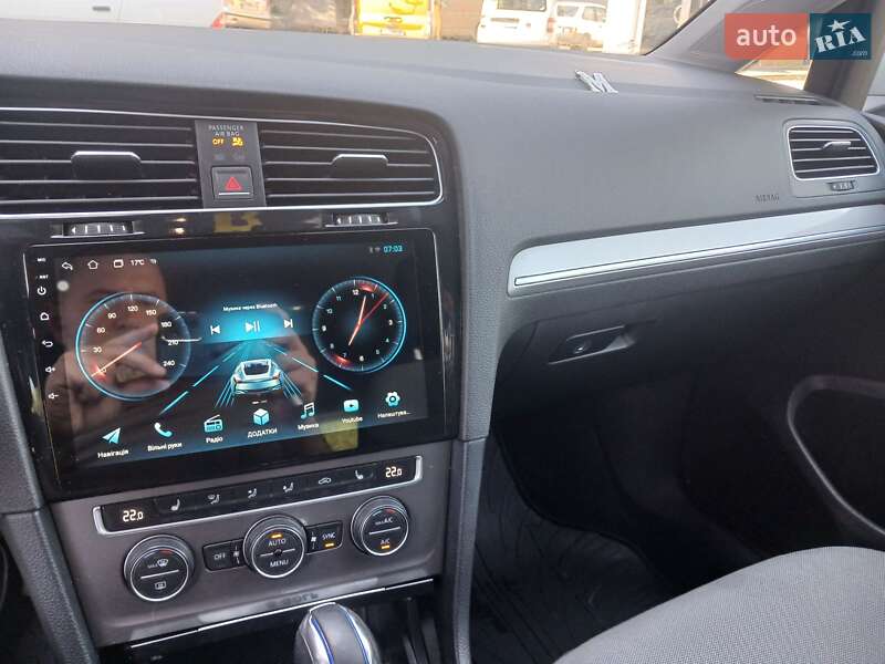 Хэтчбек Volkswagen e-Golf 2014 в Харькове