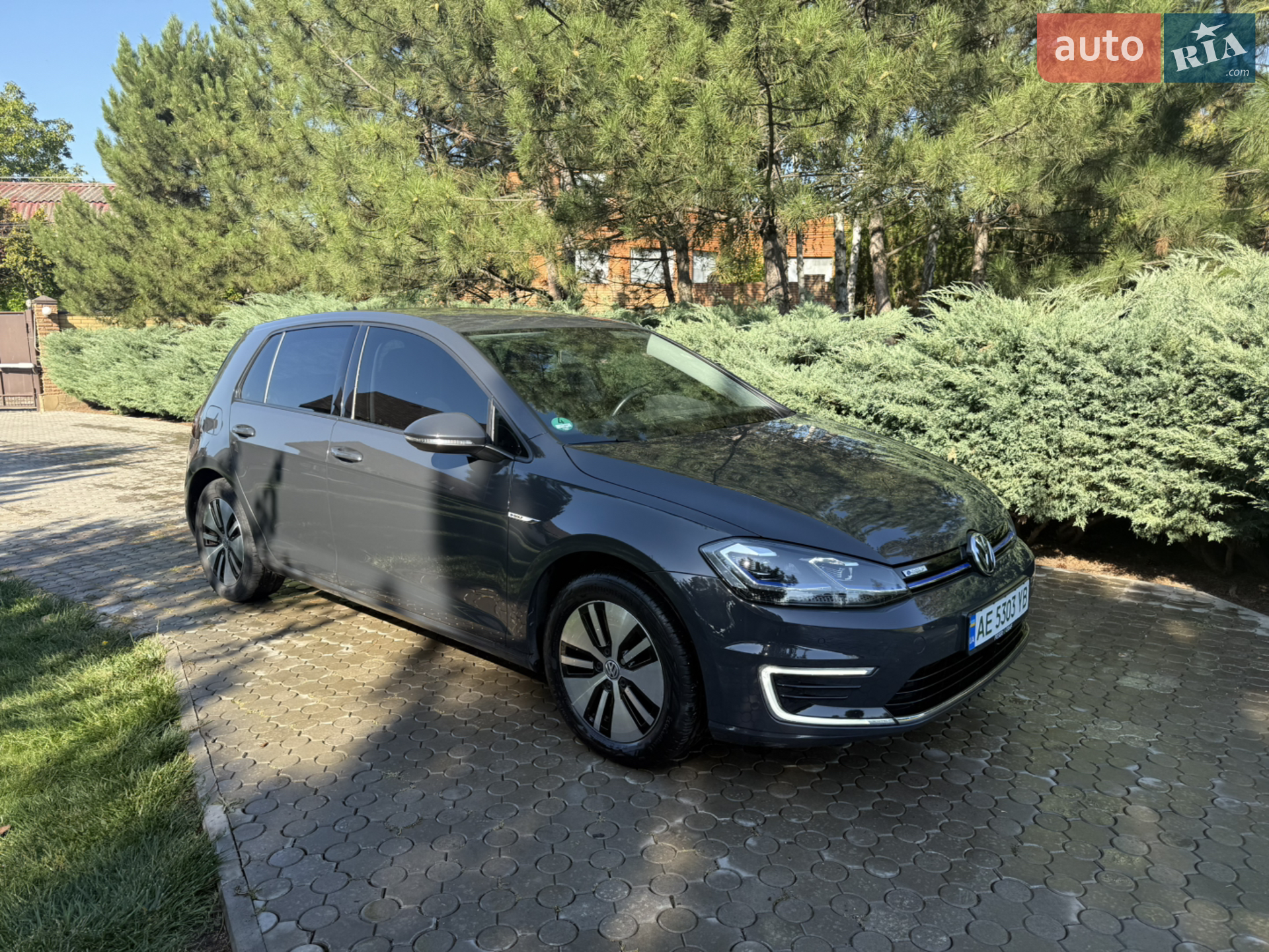 2020 Volkswagen Golf - мініатюра 8