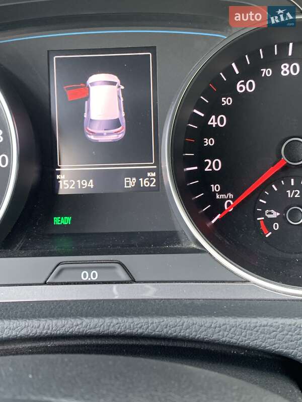 Хетчбек Volkswagen e-Golf 2014 в Івано-Франківську