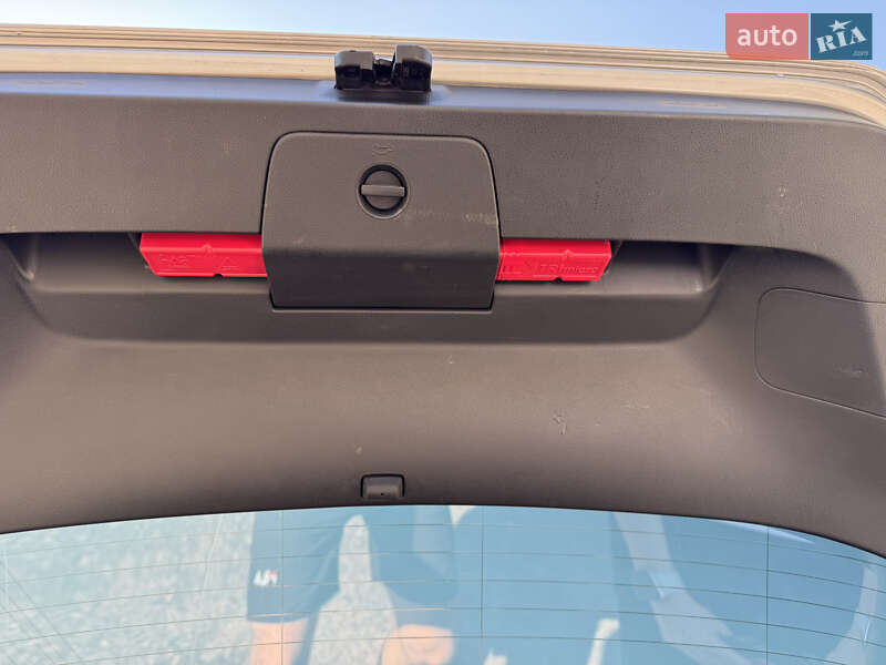 Хетчбек Volkswagen e-Golf 2015 в Кропивницькому