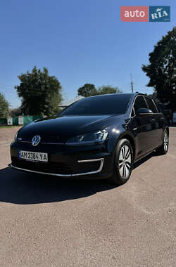 Хетчбек Volkswagen e-Golf 2015 в Коростені