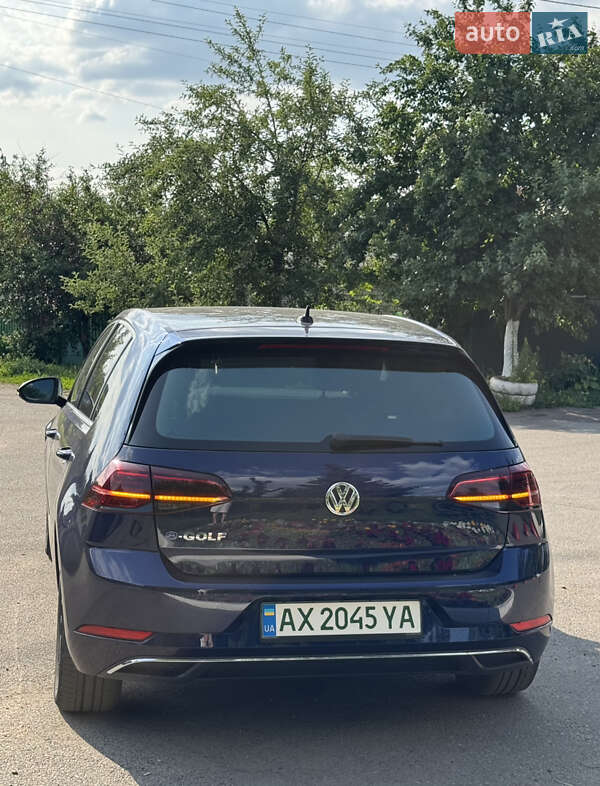 Хэтчбек Volkswagen e-Golf 2018 в Чугуеве