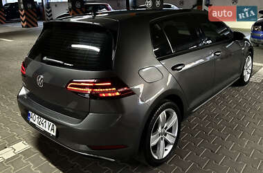 Хэтчбек Volkswagen e-Golf 2018 в Ужгороде