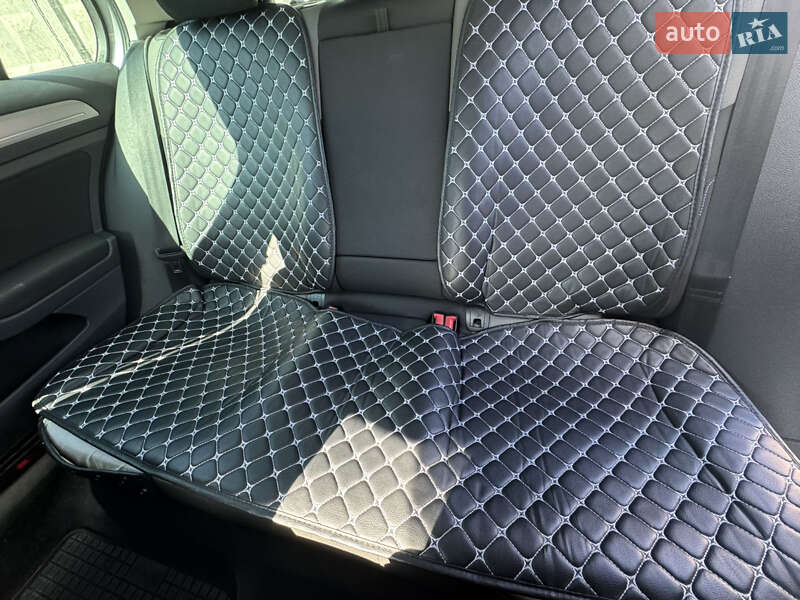 Хетчбек Volkswagen e-Golf 2014 в Хмельницькому