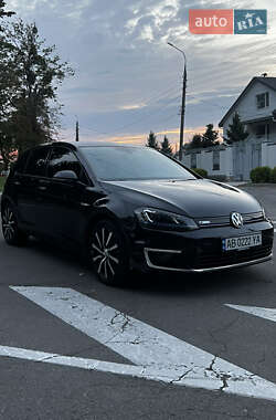 Хетчбек Volkswagen e-Golf 2015 в Вінниці