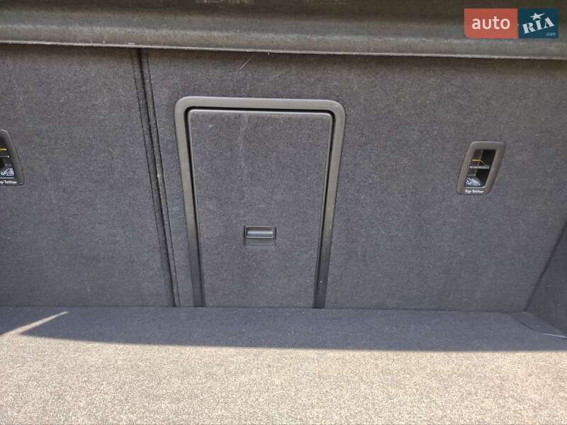 Хетчбек Volkswagen e-Golf 2015 в Запоріжжі