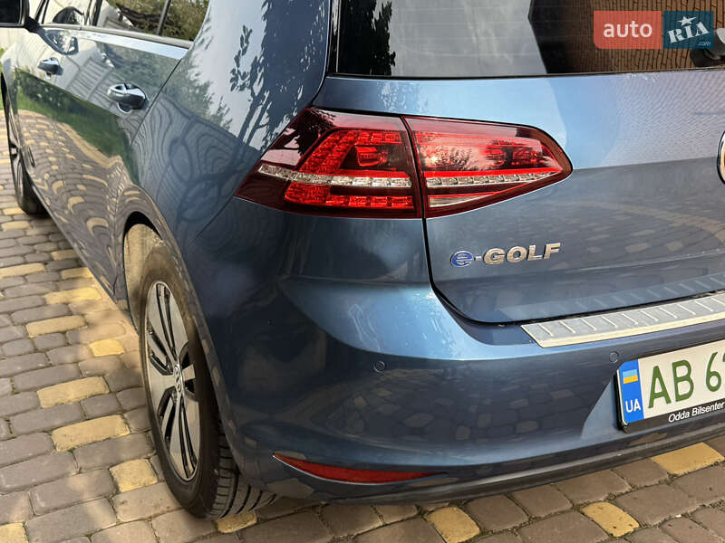 Хетчбек Volkswagen e-Golf 2014 в Вінниці