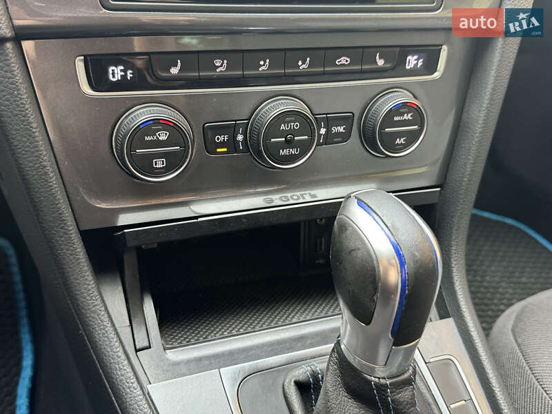 Хетчбек Volkswagen e-Golf 2014 в Вінниці