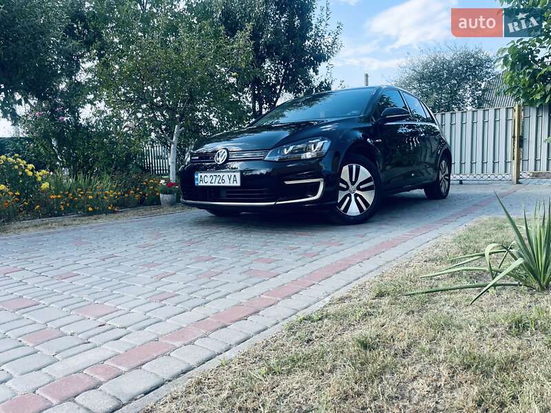 Хэтчбек Volkswagen e-Golf 2014 в Любомле фото 3 Хэтчбек Volkswagen e-Golf 2014 в Любомле