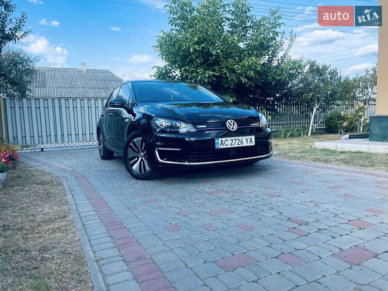 Хэтчбек Volkswagen e-Golf 2014 в Любомле фото 10 Хэтчбек Volkswagen e-Golf 2014 в Любомле