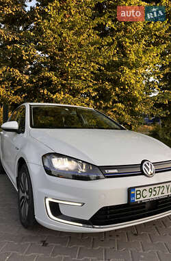 Хетчбек Volkswagen e-Golf 2014 в Львові