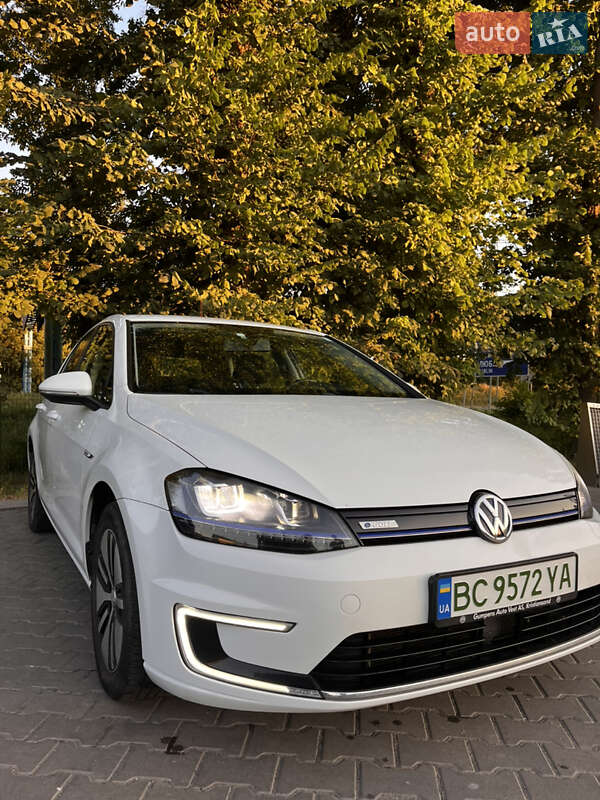 Volkswagen e-Golf 2014