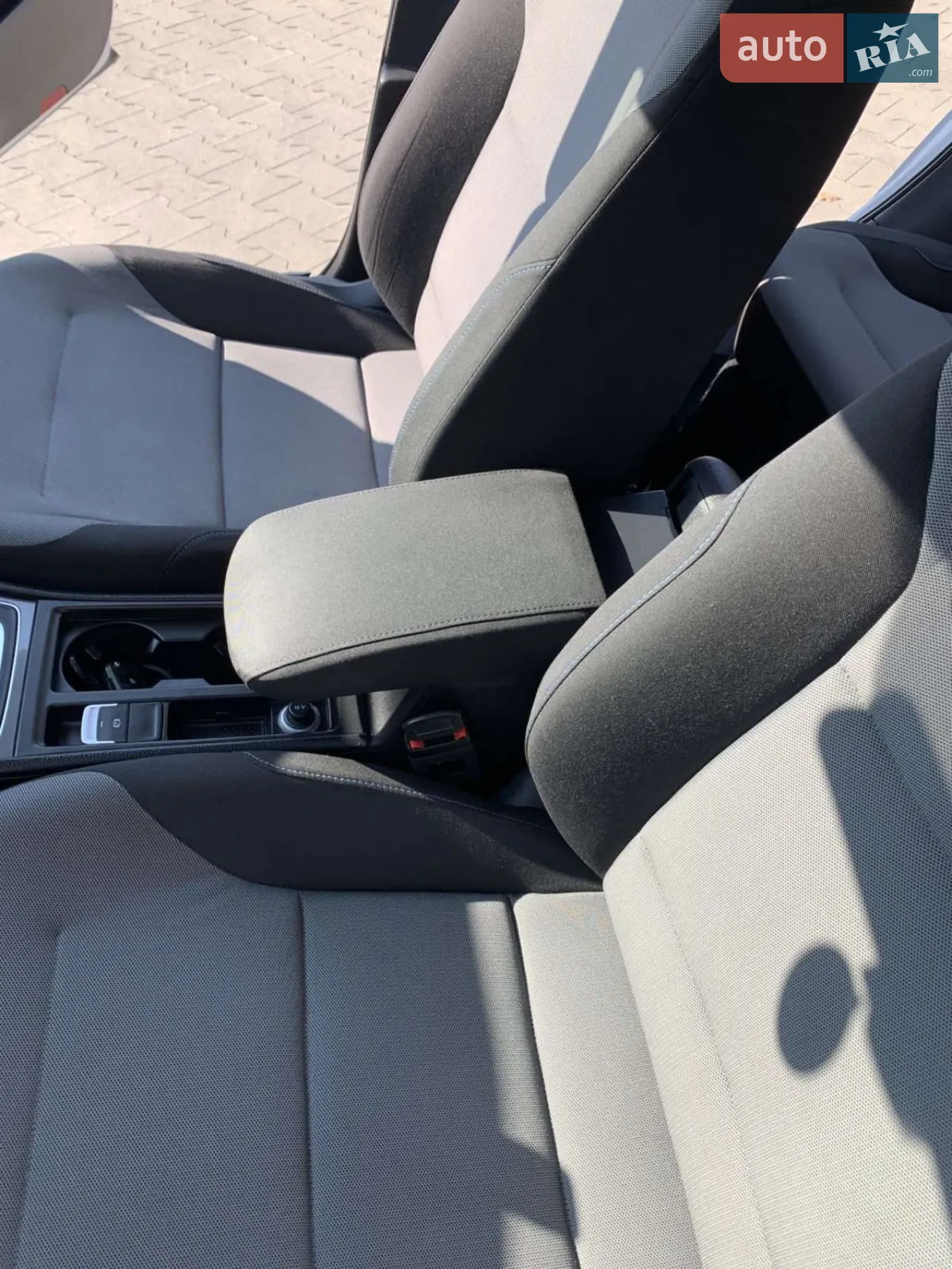 2016 Volkswagen Golf - мініатюра 12