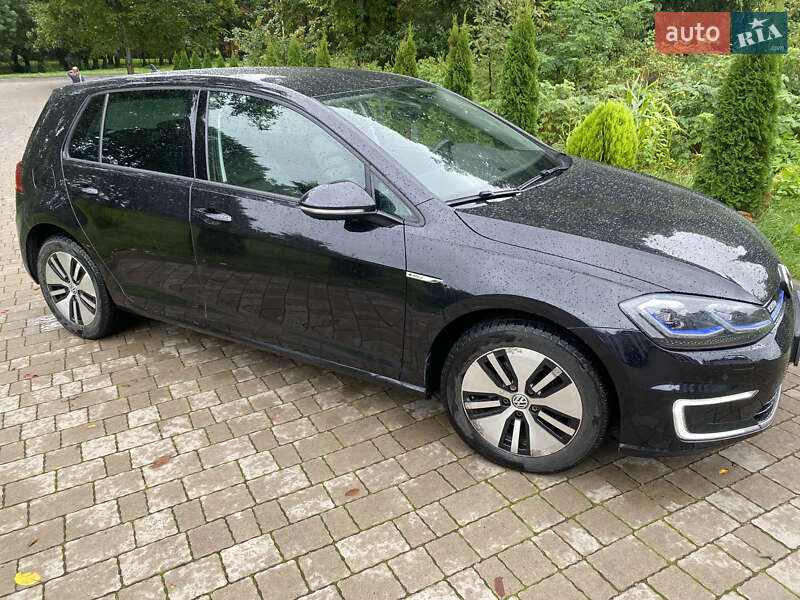 Хэтчбек Volkswagen e-Golf 2018 в Николаеве