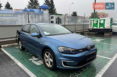 Volkswagen e-Golf 2015