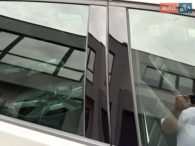 Хетчбек Volkswagen e-Golf 2014 в Луцьку фото 26 Хетчбек Volkswagen e-Golf 2014 в Луцьку