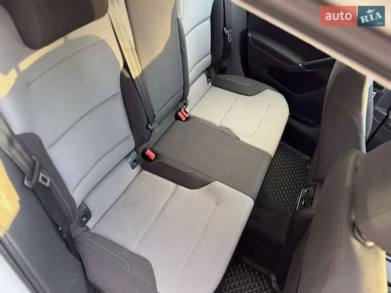 Хэтчбек Volkswagen e-Golf 2015 в Ровно