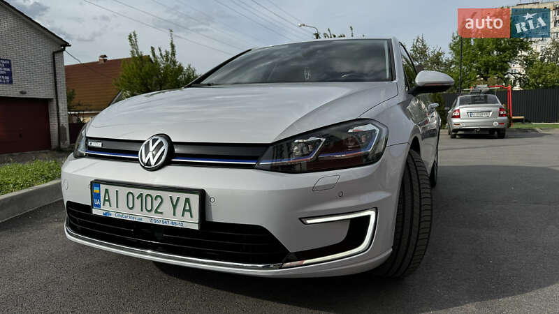 Хетчбек Volkswagen e-Golf 2017 в Миронівці