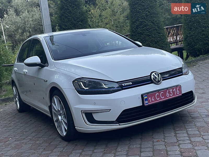 Хетчбек Volkswagen e-Golf 2015 в Львові фото 3 Хетчбек Volkswagen e-Golf 2015 в Львові