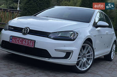 Хетчбек Volkswagen e-Golf 2015 в Трускавці