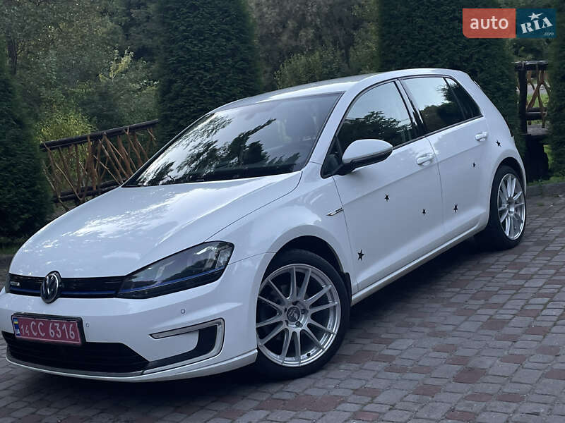 Хетчбек Volkswagen e-Golf 2015 в Львові фото 27 Хетчбек Volkswagen e-Golf 2015 в Львові