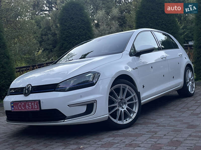 Хетчбек Volkswagen e-Golf 2015 в Львові фото 31 Хетчбек Volkswagen e-Golf 2015 в Львові