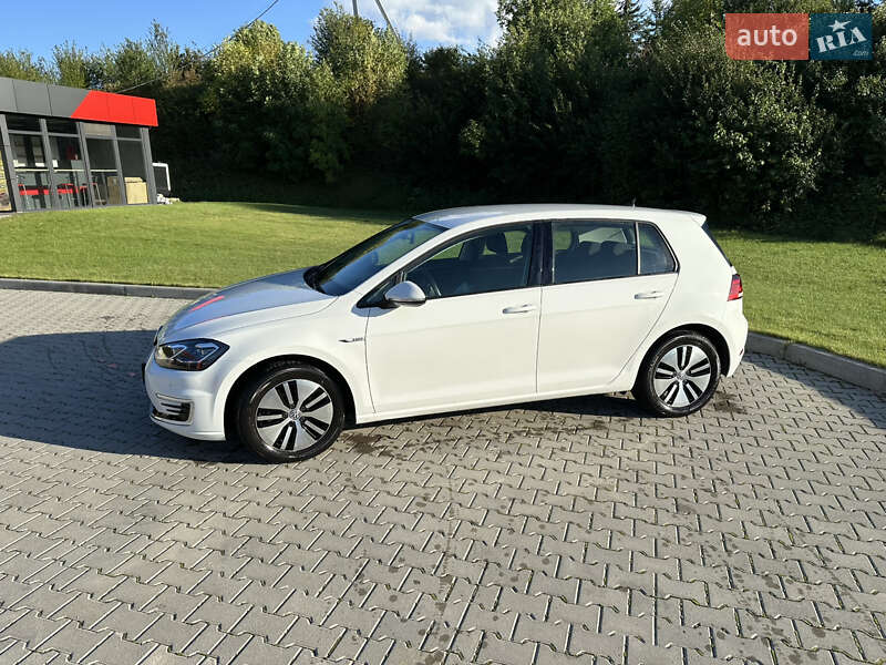Хэтчбек Volkswagen e-Golf 2020 в Тернополе фото 2 Хэтчбек Volkswagen e-Golf 2020 в Тернополе