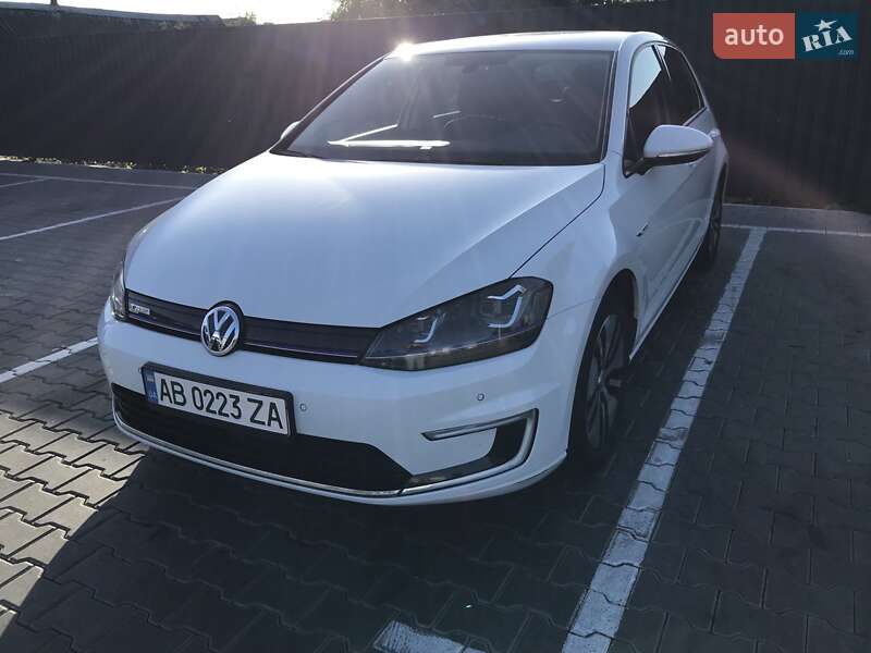 Volkswagen e-Golf 2015 Volkswagen e-Golf 2015