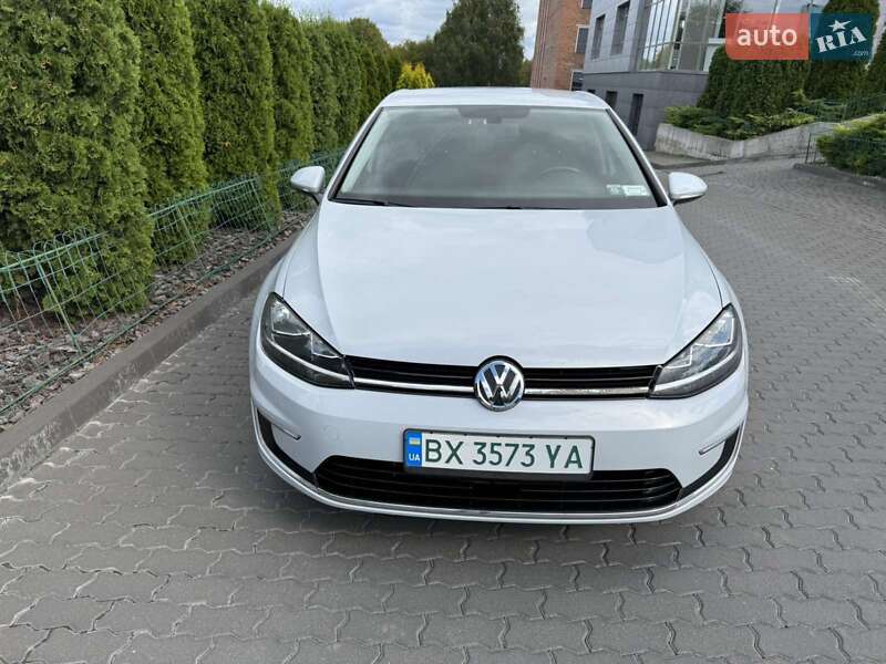 Хетчбек Volkswagen e-Golf 2017 в Хмельницькому