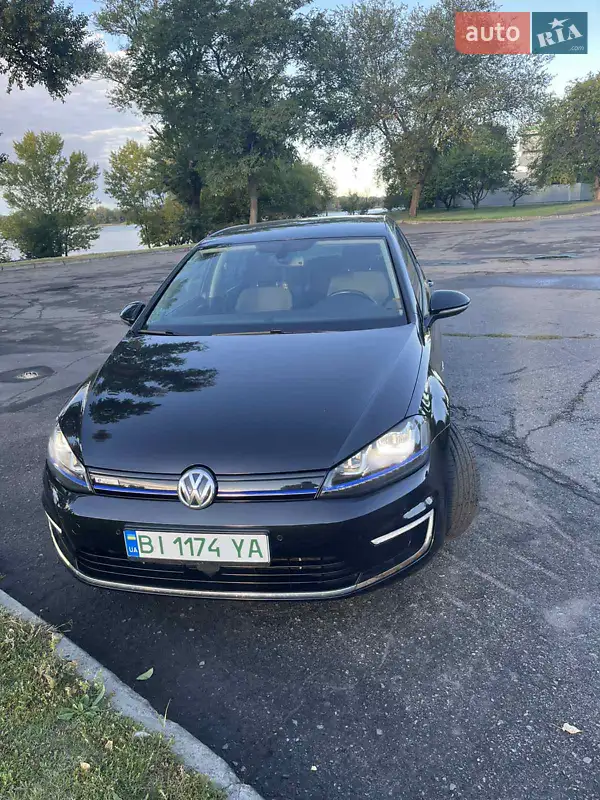 Volkswagen e-Golf