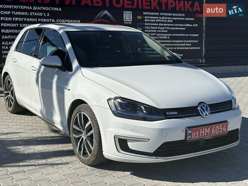 Хэтчбек Volkswagen e-Golf 2015 в Луцке