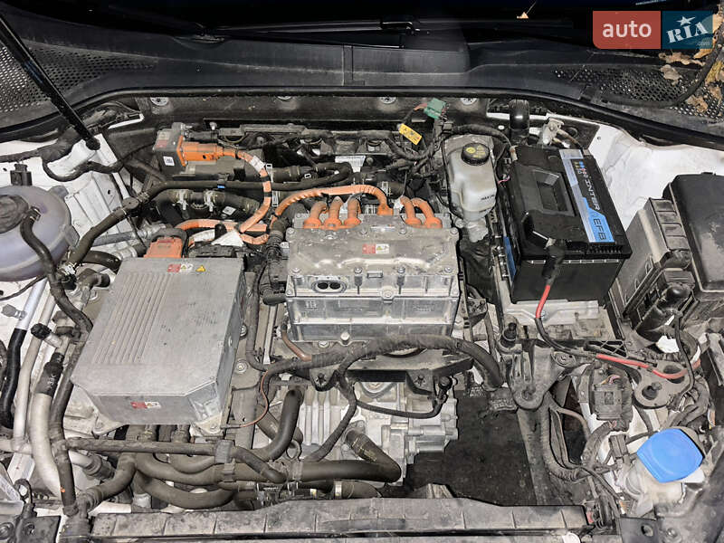 Хэтчбек Volkswagen e-Golf 2019 в Луцке