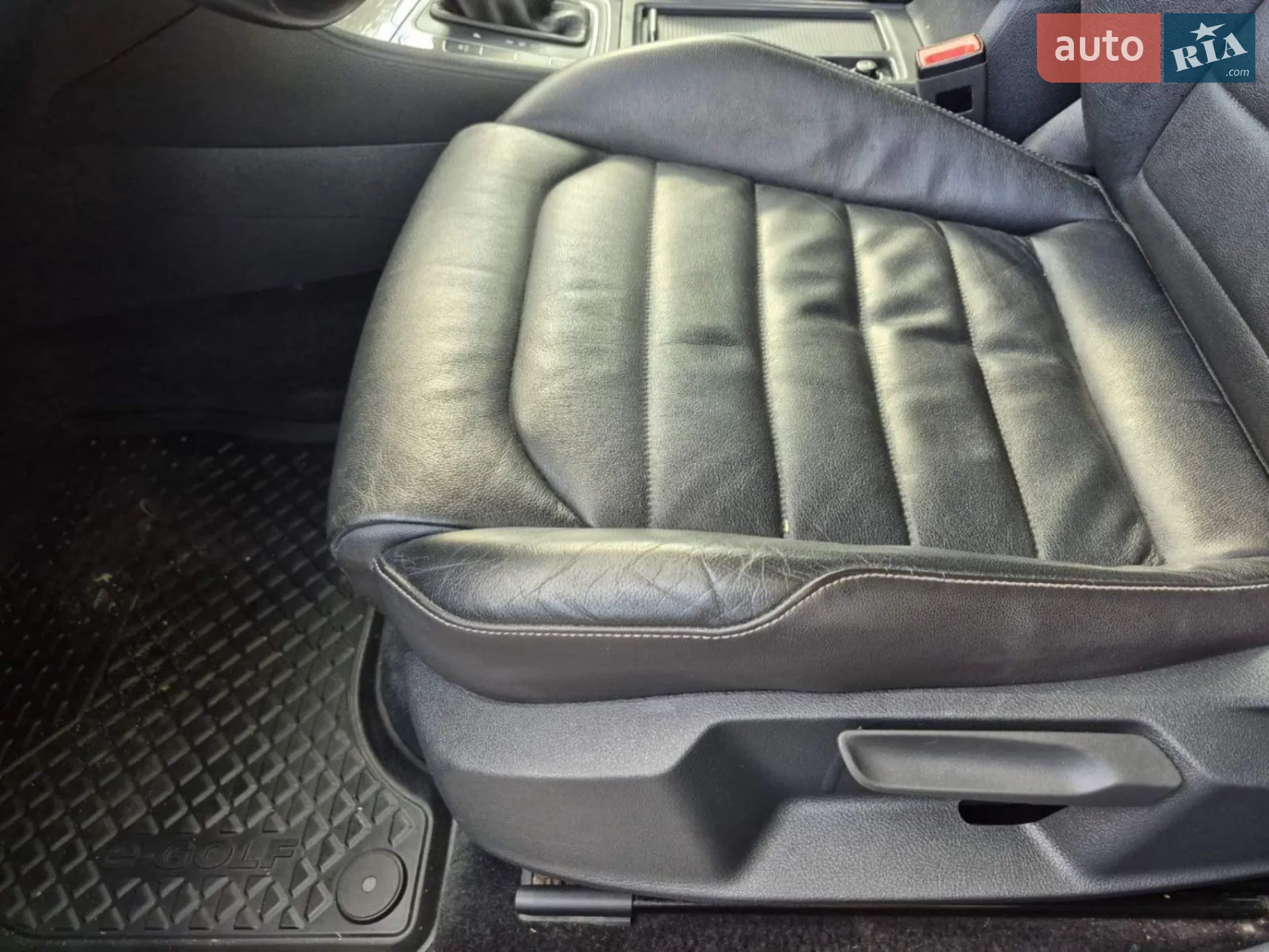 2015 Volkswagen Golf - мініатюра 35